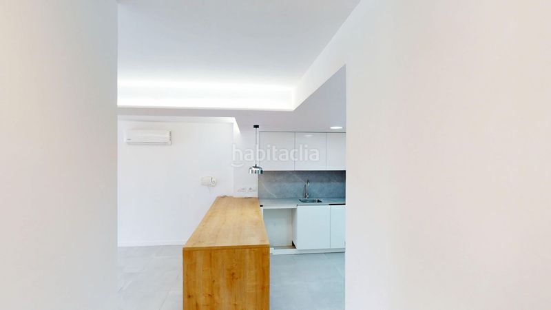 Foto aa090353-99c6-484e-b890-2da2b6d12cfe. Dúplex amb calefacció a Montilivi Girona