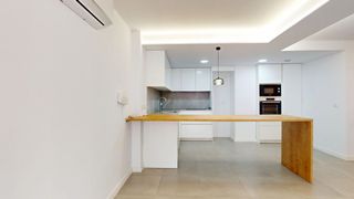 D�plex  Andreu tuyet i santamar�a. D�plex reformado a estrenar en montilivi, girona.