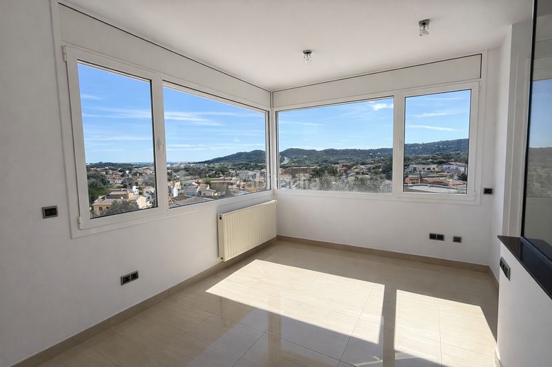 Foto 15ceb7aa-6cf8-4e90-9c0b-4923cce5647d. Casa amb calefacció piscina a Cabanyes-Mas Ambrós-Mas Pallí Calonge