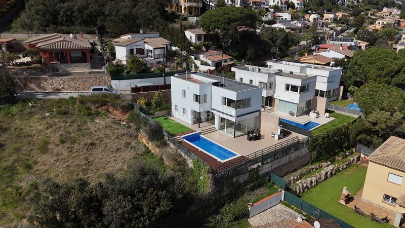 Foto bfafa95a-1d34-4b84-9bd1-35c85b0f4a18. Casa amb calefacció piscina a Cabanyes-Mas Ambrós-Mas Pallí Calonge