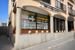 Local Comercial a Mosen Jacint Cinto Verdaguer