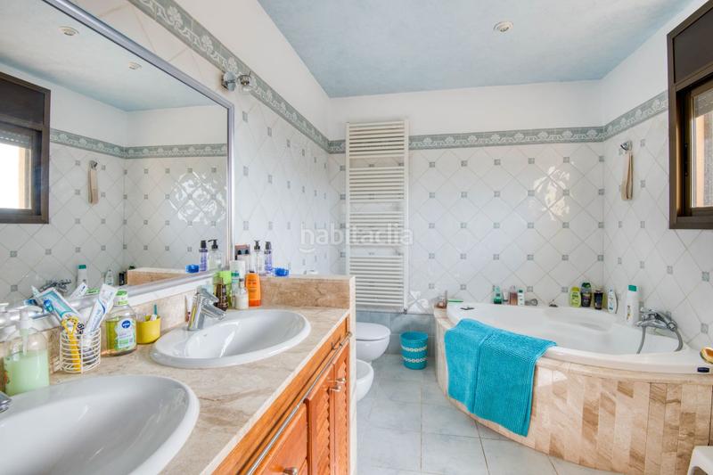 Foto b875513f-98d6-46c4-8d76-454bd6343989. Casa  espaciosa y con grandes vistas a mar y montaña en Calonge