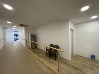Local commercial  Villarroel. Venta de local comercial en barcelona