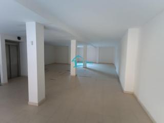 Local commercial à Esglesia 3. Local en venta en sant andreu de la barca