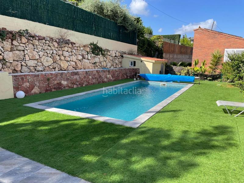 Foto adb434c9-6a45-41b9-bb60-8f8e001c05ed. Chalet espectacular chalet en corbera en Corbera de Llobregat