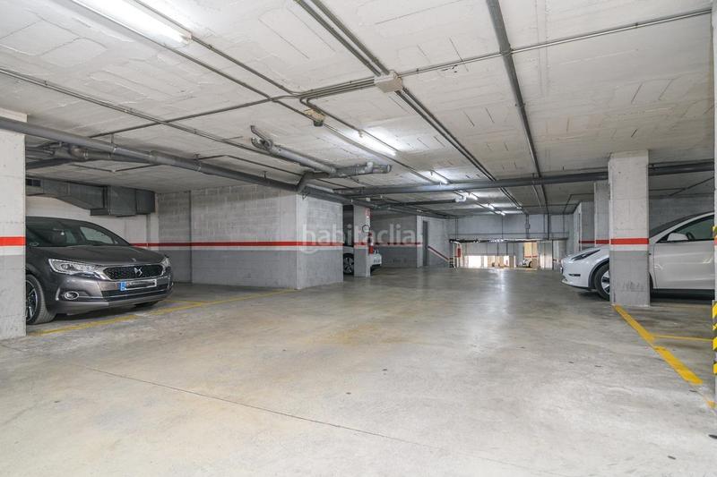 Foto 1006c80d-4752-4a2f-ad05-72bca2828e29. Erdgeschoss mit heizung parking in Can Tintorer-Can Tries Gavà
