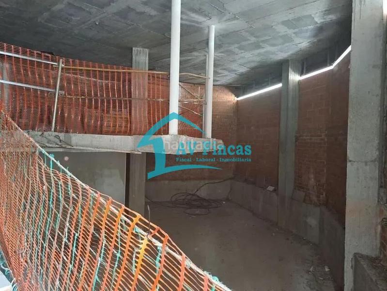 Foto d083852d-06ff-4668-bf4c-ec6bf17a68e9. Geschäftsraum in josep miquel quintana 65 in La Plana Esplugues de Llobregat