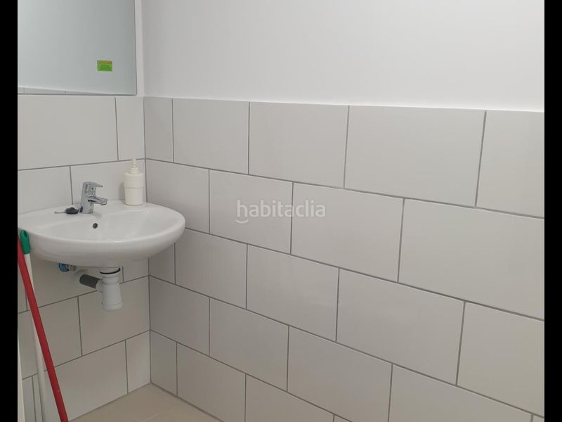 Foto 0f26e878-38a1-417e-9438-6db42b832705. Local comercial a Centre Esplugues de Llobregat