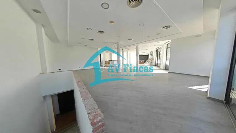 Foto 08f1d579-118a-4a89-b0c4-1e17d7dcc29a. Local comercial local en venta en el prat de llobregat barcelona. en Prat de Llobregat (El)