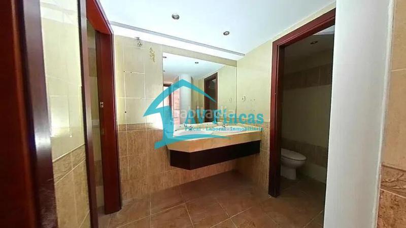 Foto 526b69e7-2d7e-4d4d-ab29-104ff3bf72fd. Local comercial local en venta en el prat de llobregat barcelona. en Prat de Llobregat (El)