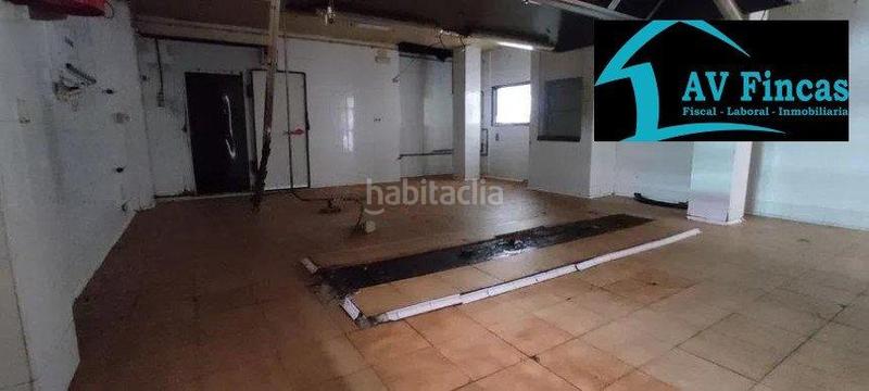 Foto e8fbbcaf-6ff2-4c59-8791-1b944227f9f5. Local comercial local en venta en el prat de llobregat barcelona. en Prat de Llobregat (El)