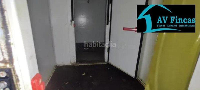Foto ef2fb37b-3b9a-4e92-8565-3c9a01c9a145. Local comercial local en venta en el prat de llobregat barcelona. en Prat de Llobregat (El)