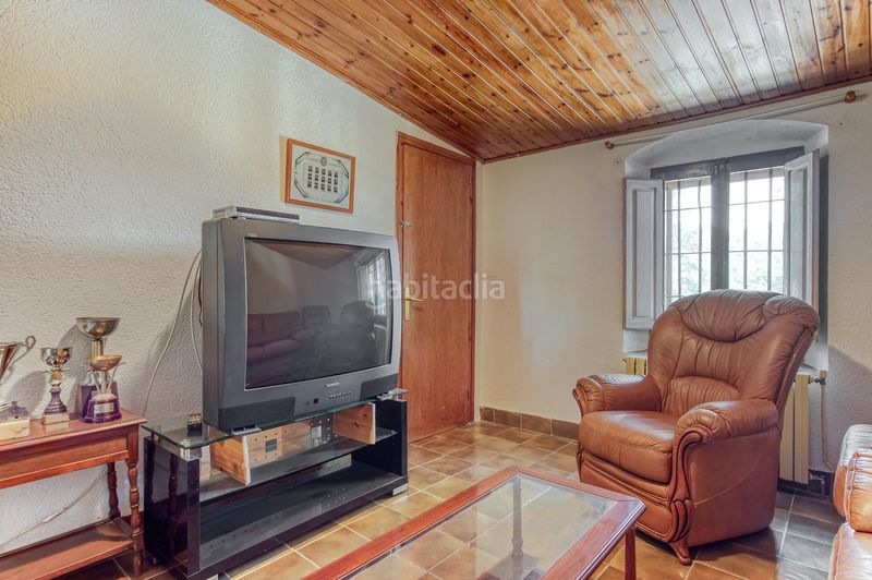 Foto 8d346701-2a8c-4e5b-8315-812ece98cc9c. Masia amb aparcament piscina a Niàgara Parc -Àgora Parc Tordera