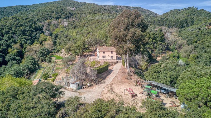 Foto d8080acf-991a-44e0-8104-8ae04e43d8ea. Masia amb calefacció aparcament piscina a Niàgara Parc -Àgora Parc Tordera