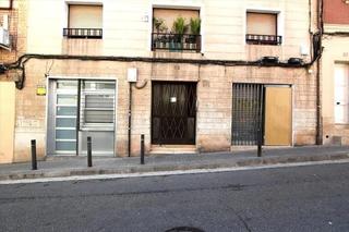 Local commercial  Moli. Local en venta en calle del molí 32 de barcelona barcelona.