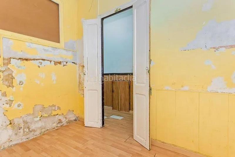 Foto ab13e19e-1d53-4959-8d28-05993f7fb90a. Casa a Olesa de Montserrat