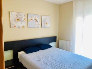 Piso en Centre. Se vende piso situado en castelldefels centro barcelona.
