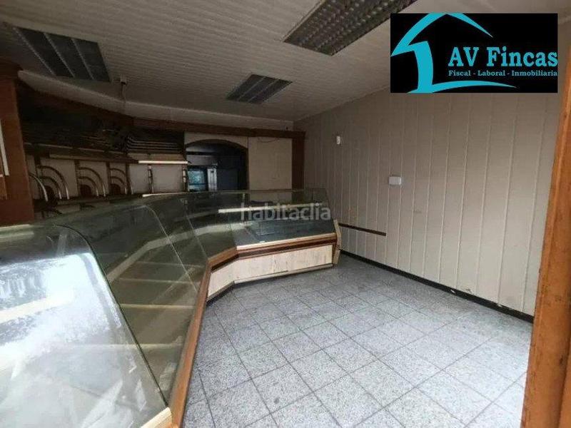 Foto 64cc4c90-95f2-4ff3-bfb5-84ce080a6ca3. Local comercial local super bien ubicado en venta en avenida despanya en Cerdanyola del Vallès
