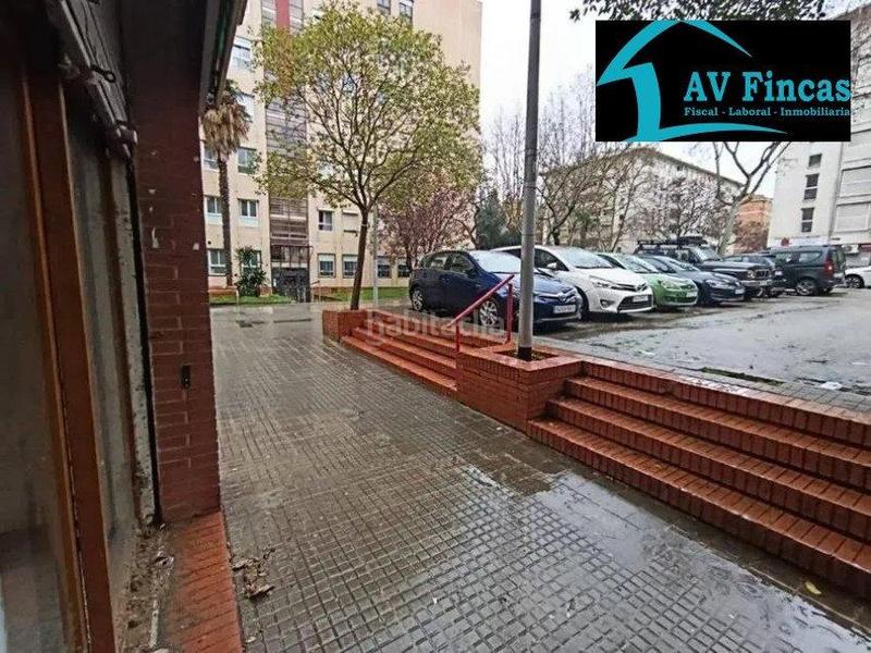 Foto 7f9229ff-d6a7-4e97-a324-0e5e427813c4. Local comercial local super bien ubicado en venta en avenida despanya en Cerdanyola del Vallès