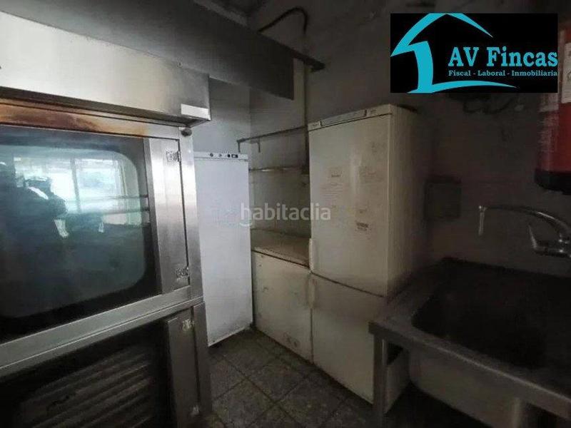 Foto 941a7235-36ed-4451-9213-922278ecc527. Local comercial local super bien ubicado en venta en avenida despanya en Cerdanyola del Vallès