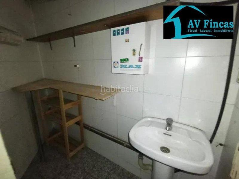 Foto ea89c6c8-f50e-41d8-b2fe-6d815b09f6e1. Local comercial local super bien ubicado en venta en avenida despanya en Cerdanyola del Vallès
