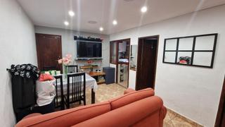 Piso en Les Planes. Se vende piso en hospitalet de llobregat, la florida barcelona.