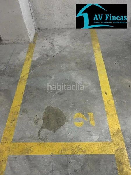 Foto 2a9f3597-8194-4dea-b90f-f9d6ee08195c. Aparcament cotxe a Hostafrancs Barcelona