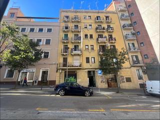 Edifici  Sant germa. Edificio residencial en sants montjuic
