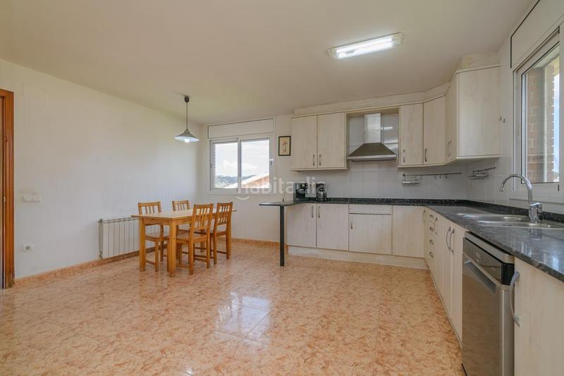 Foto 3f37c02d-5257-4790-bdeb-1a90bc3fde4f. Chalet in Castellbell i el Vilar