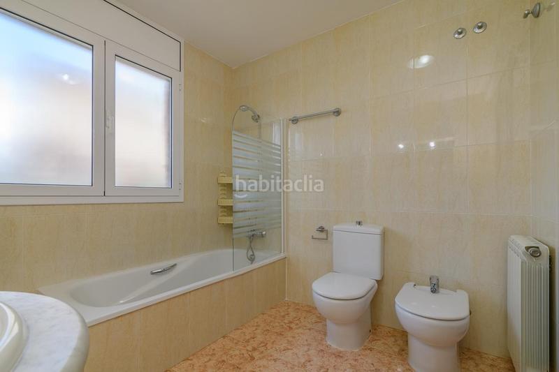 Foto 63501cc7-e9c4-40f7-be6c-3890af08e63a. Chalet in Castellbell i el Vilar