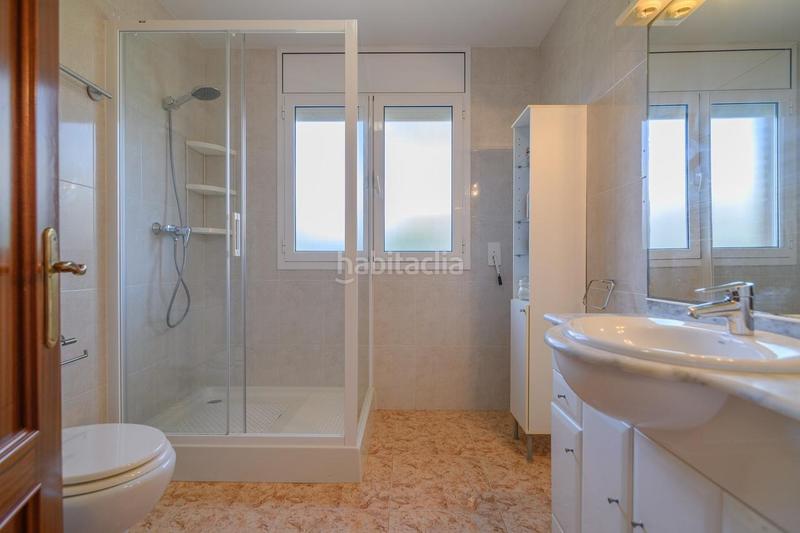 Foto ab2ada2a-5558-44d9-8561-53e503ed2094. Chalet in Castellbell i el Vilar