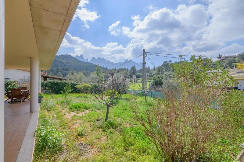 Foto b3f6cdc7-d7a0-40da-99c8-d3f4cc5f7333. Chalet in Castellbell i el Vilar