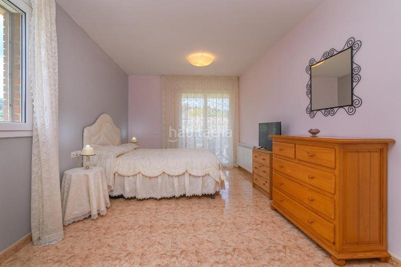 Foto d28dca63-5eda-4984-bbfb-79e651e09434. Chalet in Castellbell i el Vilar