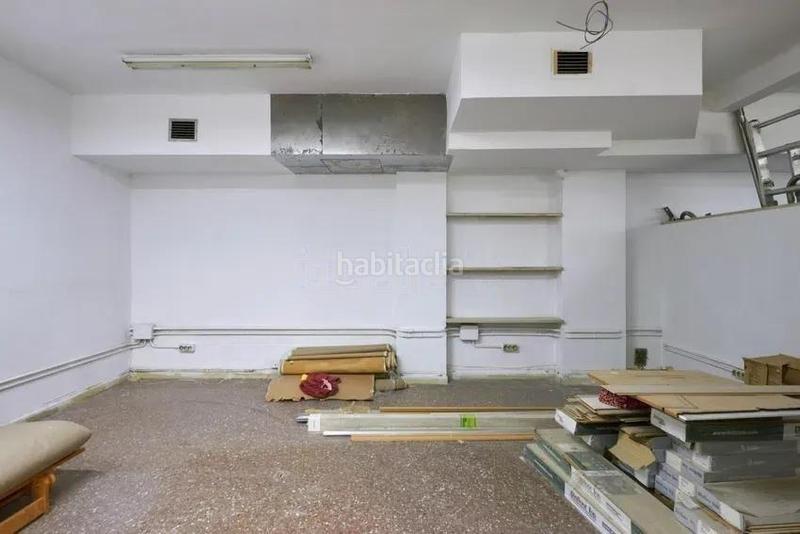Foto 971e799a-6886-4303-a64e-3b4aafc13037. Local comercial local en venta en calle daribau en Barcelona
