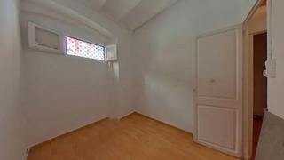 Rez-de-chaussée à Hostafrancs. Piso en venta en plaza dherenni