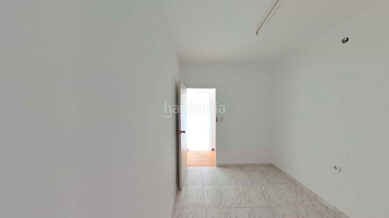 Foto 8316ba54-167e-4ae3-a2de-ac55c1a7d54f. Pis a Ciutat Meridiana Barcelona