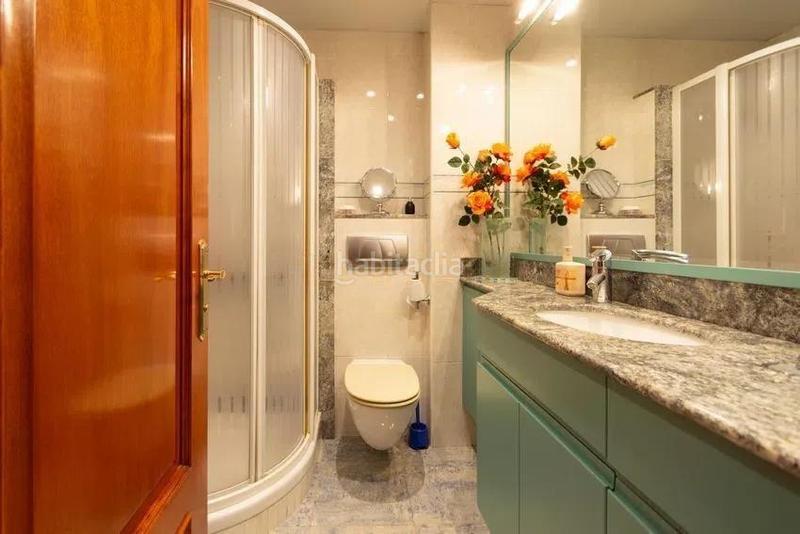 Foto 0da5f28c-90c8-4bc5-bdc3-beb42403cee7. Chalet  adosado en venta en calle de borriana en Barcelona