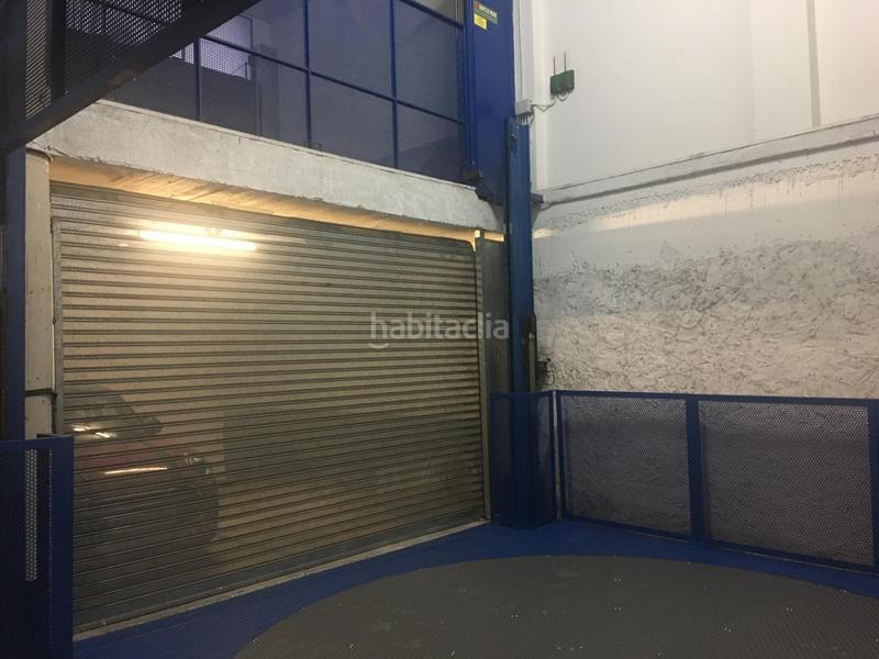 Foto a7fce849-5480-413d-ae6d-a560bfbcdac9. Aparcament cotxe a Poblenou Barcelona
