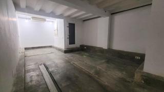 Duplex  Joaquin costa. Se vende dúplex en ciutat vella  el raval barcelona.