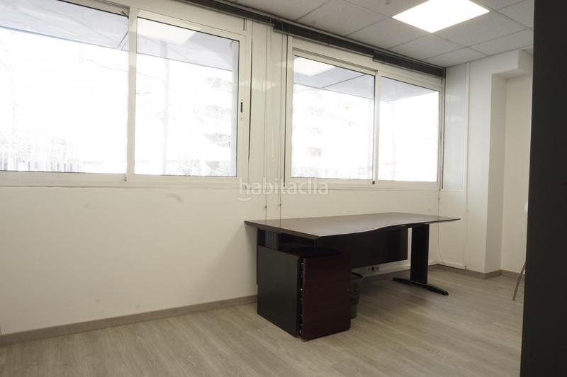 Foto 050d73ef-2a61-410f-a1b7-a77febae1a5a. Oficina amb calefacció a Porta Barcelona