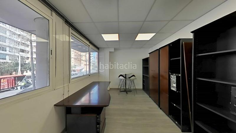 Foto 52ae321e-4056-4a8d-99ed-265d64cb9e5e. Oficina amb calefacció a Porta Barcelona
