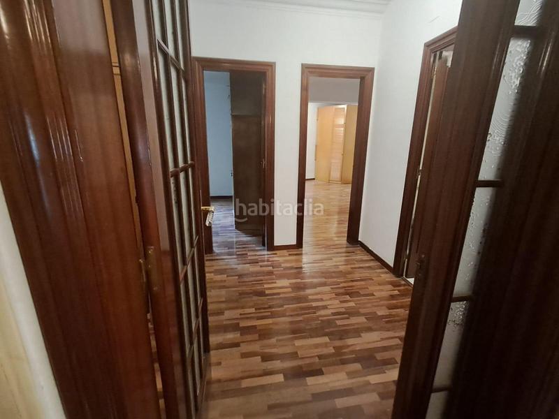 Foto 7d430d7f-edf3-4d1b-84e1-16f7385d0500. Pis a Putget - Farró Barcelona