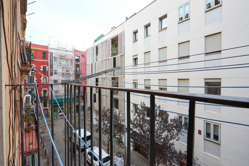 Foto 18ae0533-192c-4f31-880a-df332dce6780. Pis a Raval Barcelona