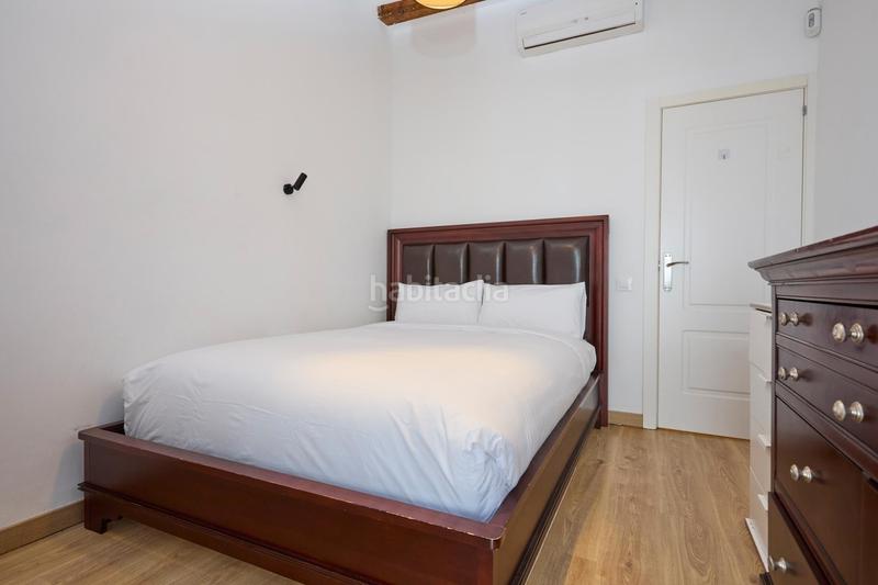 Foto a34ded7a-5c80-421d-adf9-55cd39f54bca. Pis a Raval Barcelona