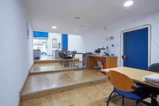 Büro in Dreta de l´Eixample. Oficina en venta en la calle de nàpols, con la calle consell de