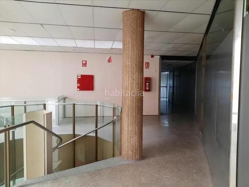 Foto 69074a84-5b00-4ddb-8b2c-37c461f5e2f0. Local comercial a Centre Granollers