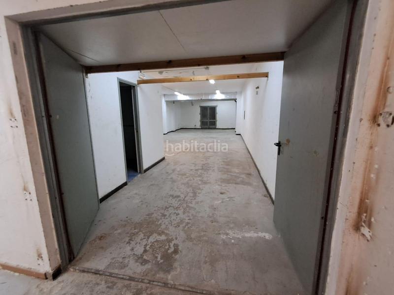 Foto 138e5bd2-e93d-43ab-be04-cea04f7848a2. Local comercial a Verdum Barcelona