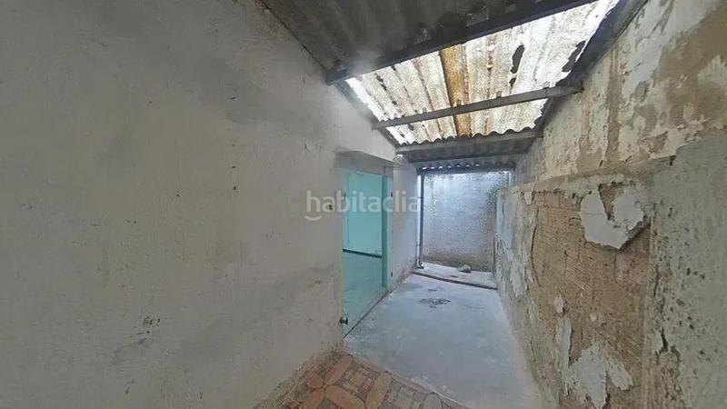 Foto 1a9d2e70-6286-456e-a3b7-f5b4eec183a6. Local comercial a Verdum Barcelona