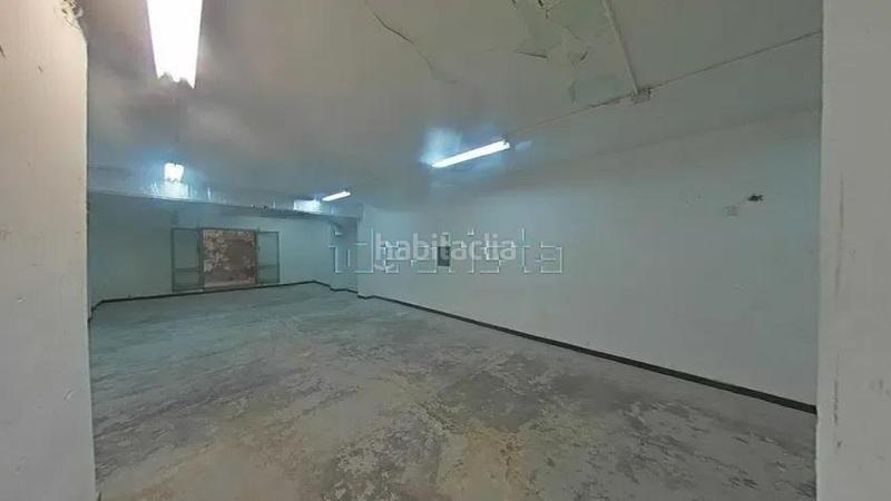 Foto 4b4244d8-9a13-436f-a97d-d0d206c8a91b. Local comercial a Verdum Barcelona