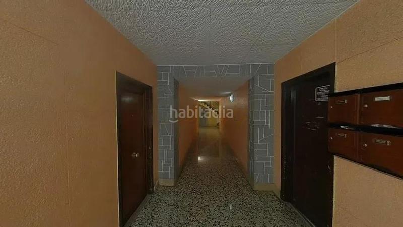 Foto bedd7c91-54bb-4a86-bf4f-94e391f28519. Local comercial a Verdum Barcelona